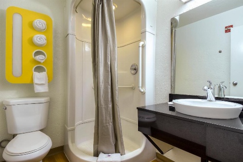 Motel 6-Stanton, CA image 2